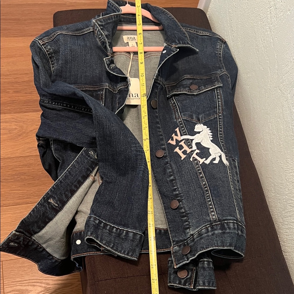 a.n.a #1385**Navy Blue and White Striped Fabric - Picture 5 of 6